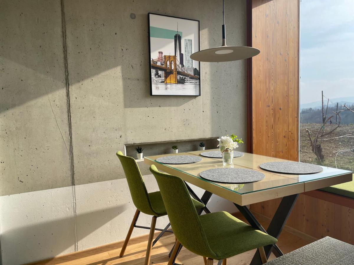 *Brandnew* Modernes Apartment In Den Weinbergen Mit Pool Und Sauna Шпильфельд Экстерьер фото